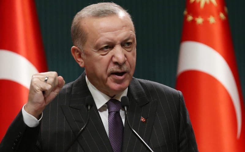 Un cuplu a fost arestat în Turcia după ce ar fi fotografiat o casă a președintelui Erdogan
