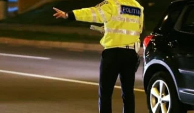 5 permise de conducere și 3 certificate de înmatriculare reținute într-o acțiune a polițiștilor botoșăneni