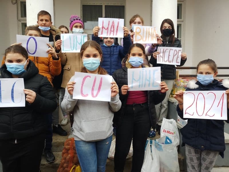 Activitate în cadrul Săptămânii Educației Globale desfășurată la Școala Gimnazială Nr. 1 Corlăteni