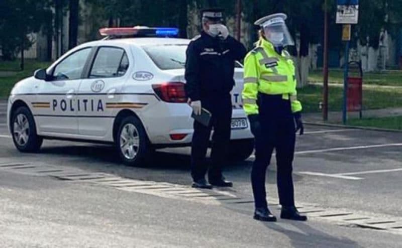 Minivacanță în siguranță! Polițiștii botoșăneni alături de cetățeni
