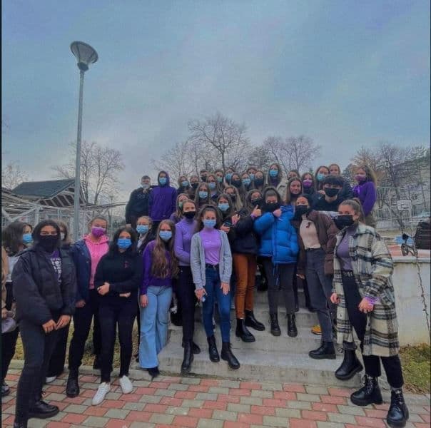 Violența este arma celor slabi – mișcare inițiată de Clubul de egalitate de gen și de șanse Ghica - FOTO