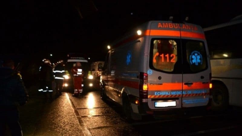 Accident mortal pe drumul Botoșani-Iași. O femeie a fost acroșată de o mașină de teren 