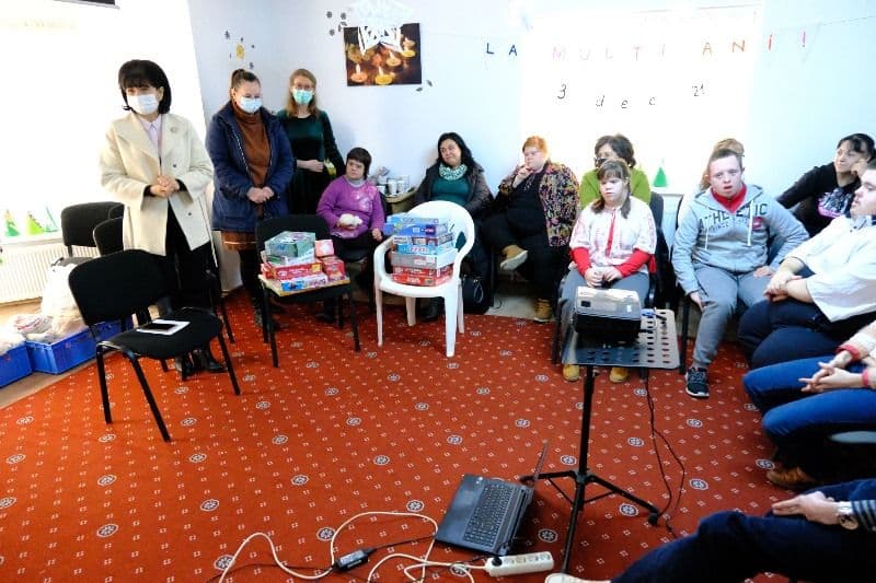 OFSD Botoșani alături de tinerii de la Centrul de zi „Ne trebuie speranță”, Mănăstirea Doamnei - FOTO 