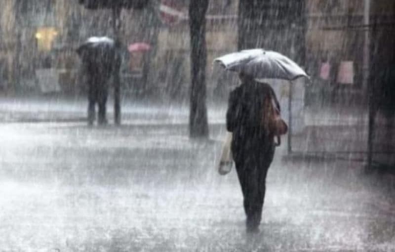 Meteorologii au emis o informare meteo de ploi, ninsori și vânt