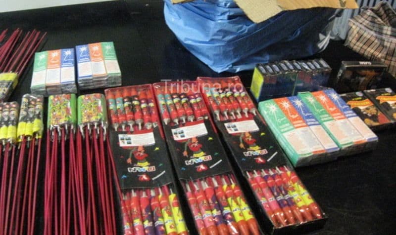 Tânără prins în flagrant când vindea o cantitate mare de artificii