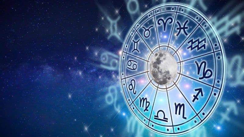 Horoscop 20-26 decembrie 2021. Gemenii trebuie să facă economii