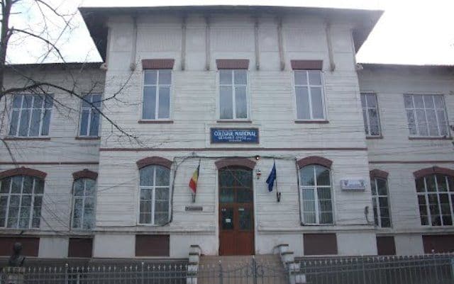 Succes CNGG Dorohoi la Concursul de Chimie Acad. Cristofor Simionescu