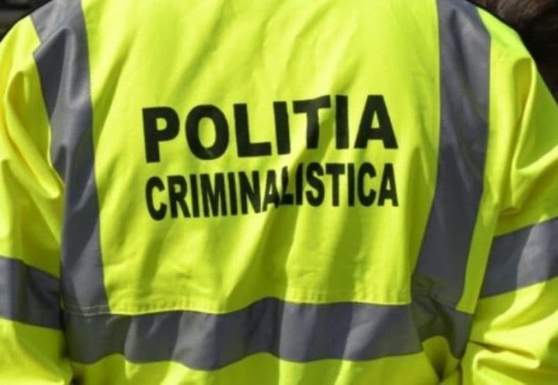 Femeie în vârstă de 49 de ani din Dersca găsită decedată în casă