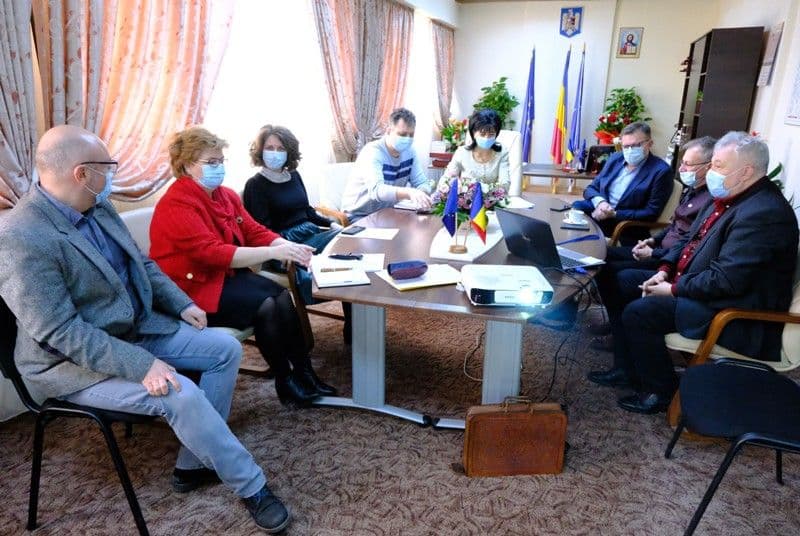 Intalnire cu  reprezentantii Univ. G Enescu Iasi si Edu Cult (5)