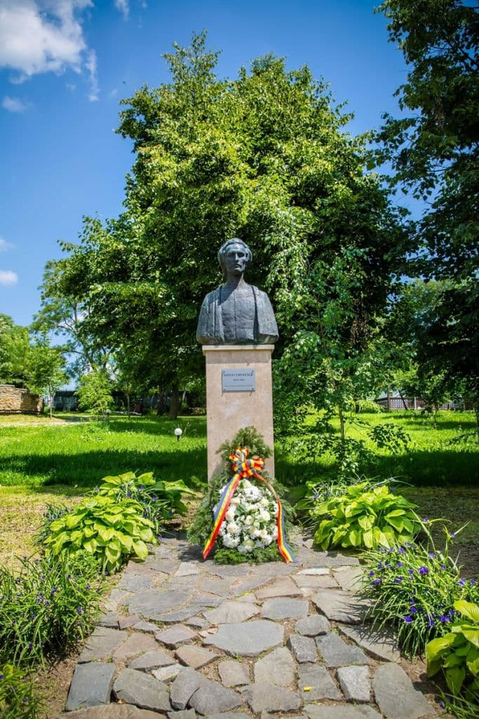 Porni Luceafarul...15