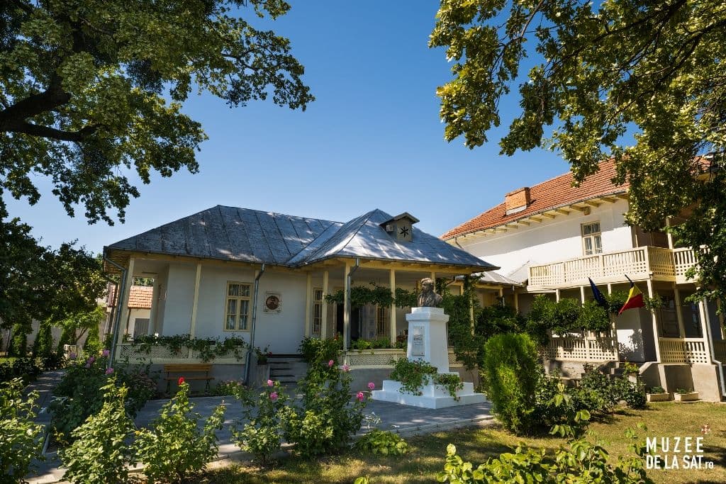 01. Muzee de la sat_Muzeul Memorial „Alexandru Vlahuță”_Teoderascu-07237