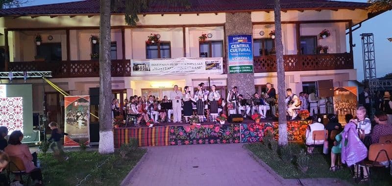 Mostenite din batrani Vorona15