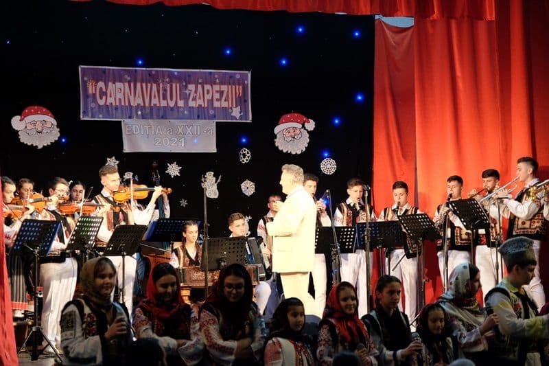Carnavalul Zapezii_folclor_007