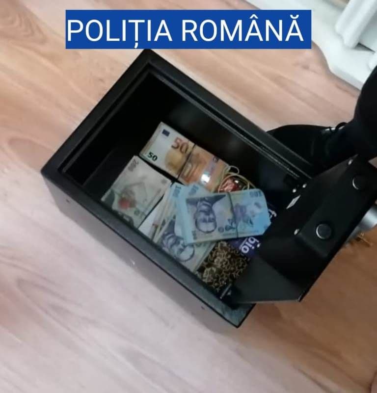 Perchezitii_2