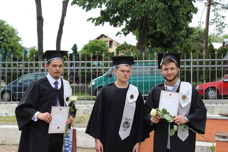 absolvire Ghica 16