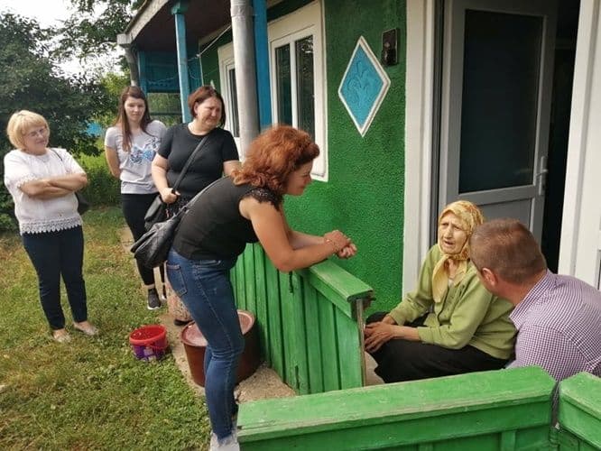 De vorba cu BUNICII 009