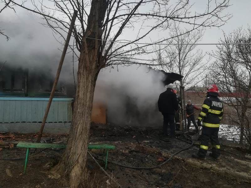 Incendiu Saveni (3)