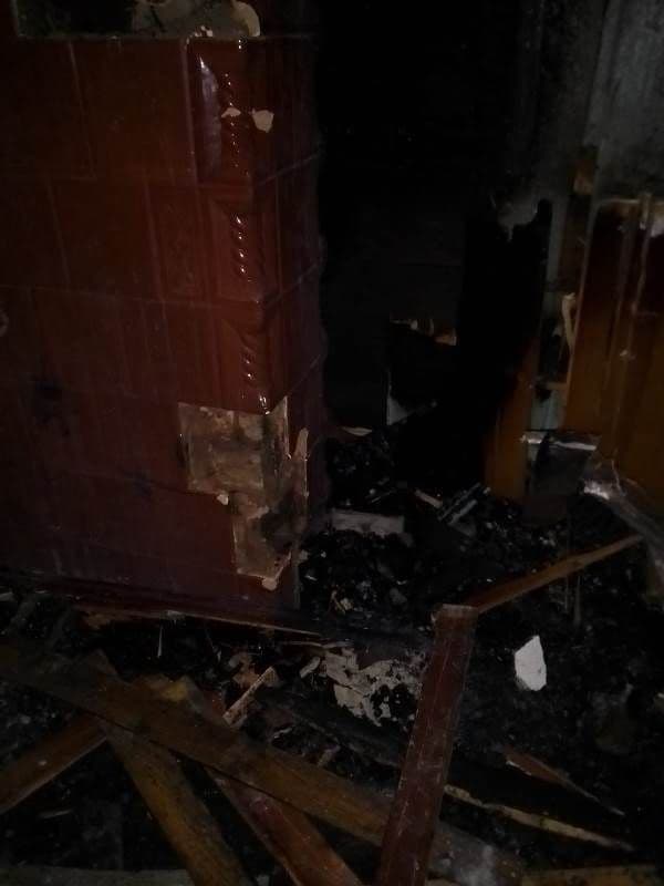Incendiu biserica (3)