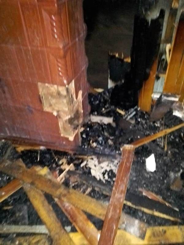 Incendiu biserica (5)