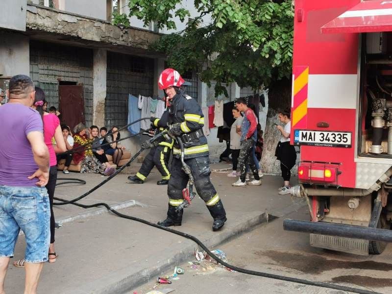 Incendiu garsoniera (3)
