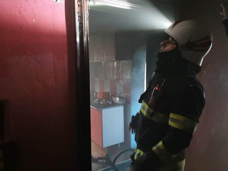 Incendiu garsoniera (6)