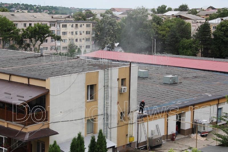 Incendiu supermarket Dorohoi_007