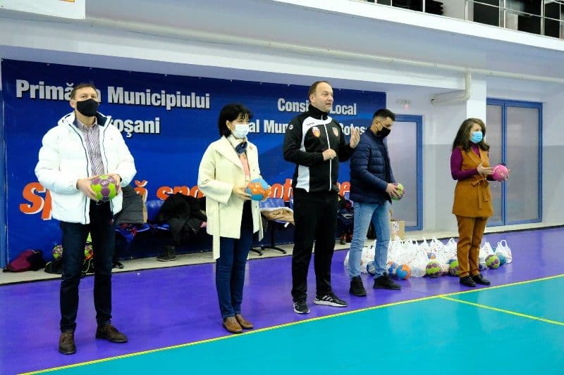 Premiere micii handabilsti (7)