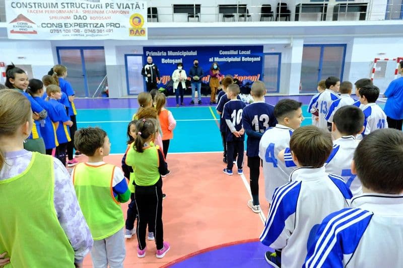 Premiere micii handabilsti (14)