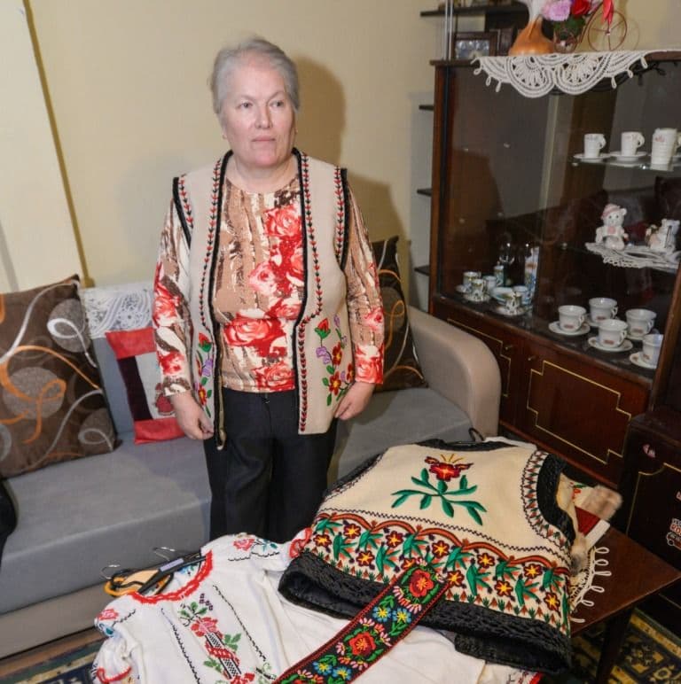 Florina Feghiu, Cătămărăști-Deal