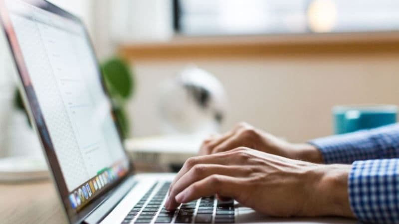 Cum poţi verifica, de acasă, dacă angajatorul îţi plăteşte contribuţiile la stat, lună de lună