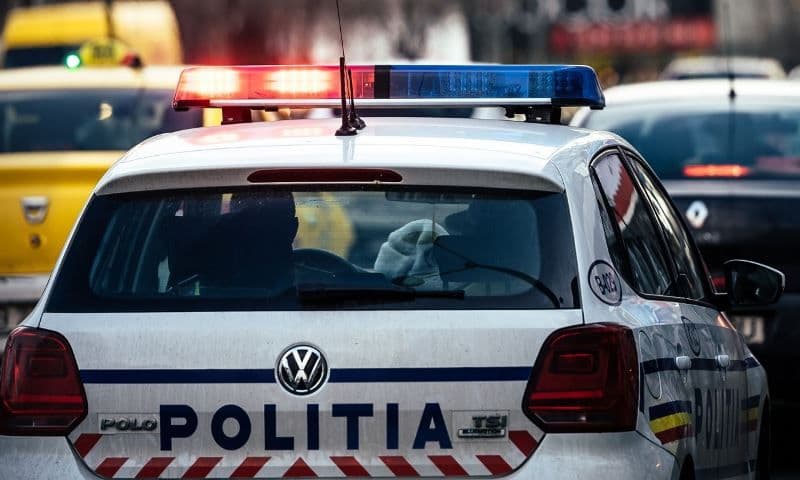 Șoferi beți și fără permis, ridicați de la volan, în trafic, de polițiștii botoșăneni