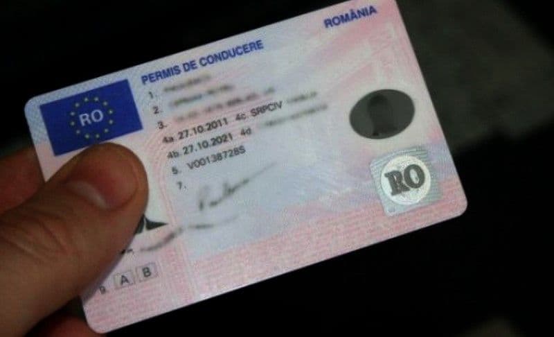 Cât de greu va fi să îți iei acum carnetul de conducere. Klaus Iohannis a promulgat legea