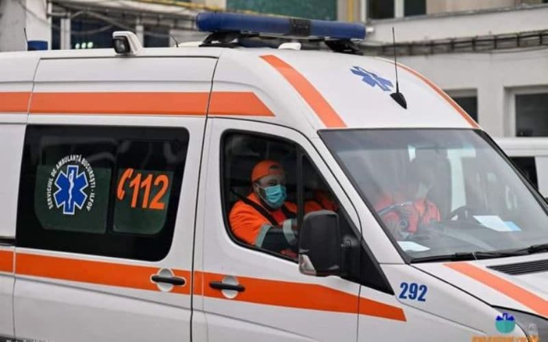 Tânăr ajuns în comă la Botoșani după ce a explodat butoiul pe care îl suda