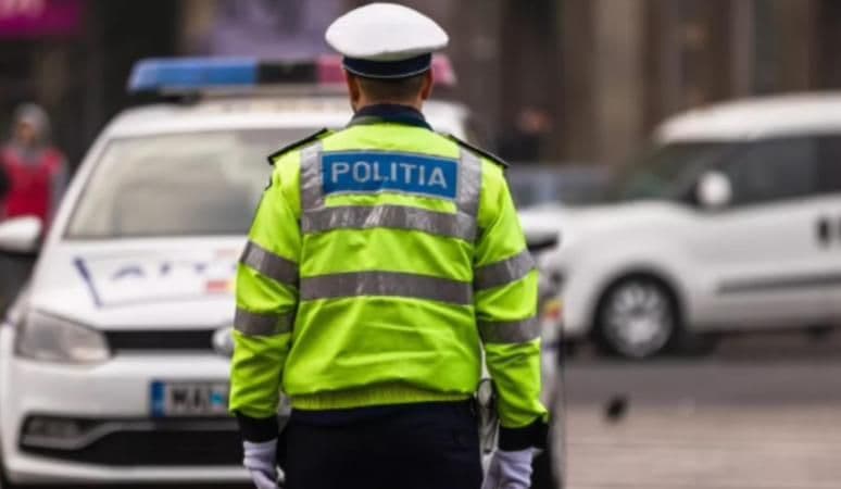 Plimbăreți fără permis, prinși în plasa polițiștilor botoșăneni
