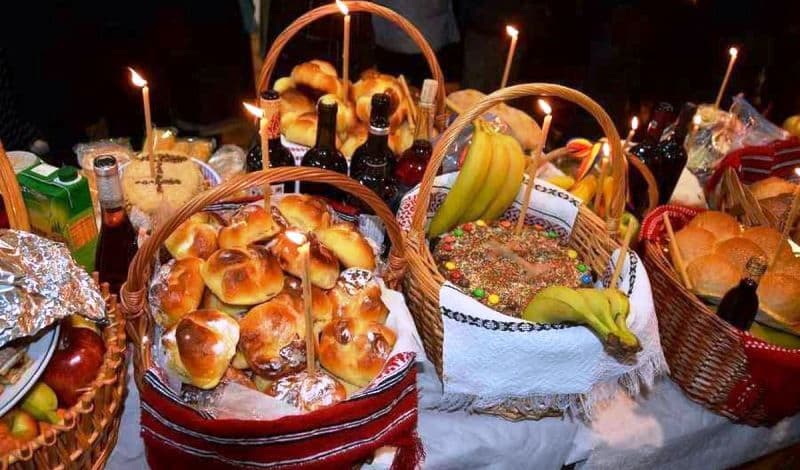 Moșii de iarnă. Ce trebuie să faci de Sâmbăta Morţilor
