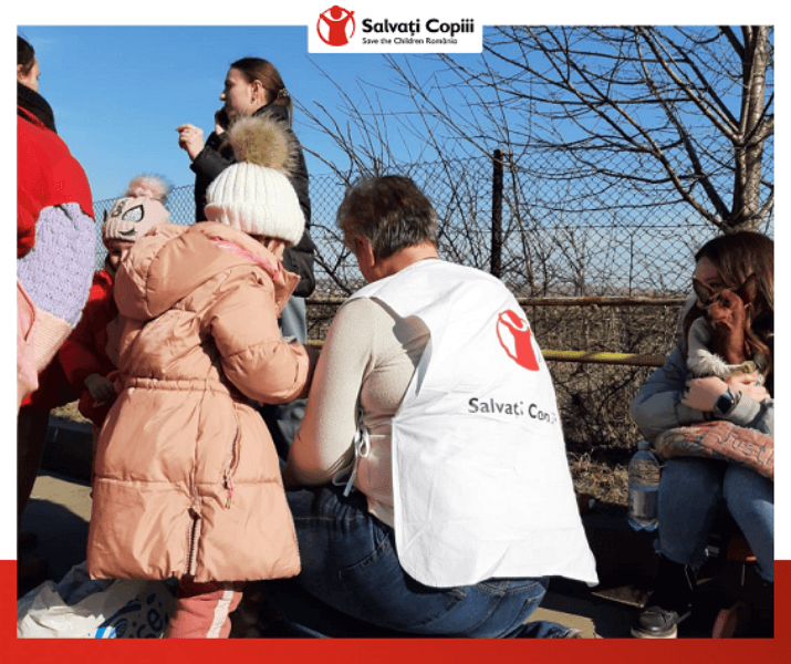 Salvați Copiii România acordă asistență umanitară pentru copiii și familiile lor, care se refugiază din Ucraina în România – FOTO