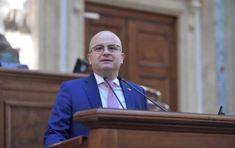 Lucian Trufin, mulțumiri de la tribuna Parlamentului către botoșănenii mobilizați să ajute. „Adevărata putere stă în solidaritatea și umanitatea oferi