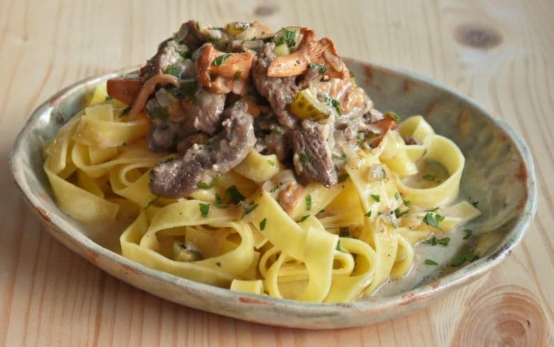Mușchi de Vită Stroganoff