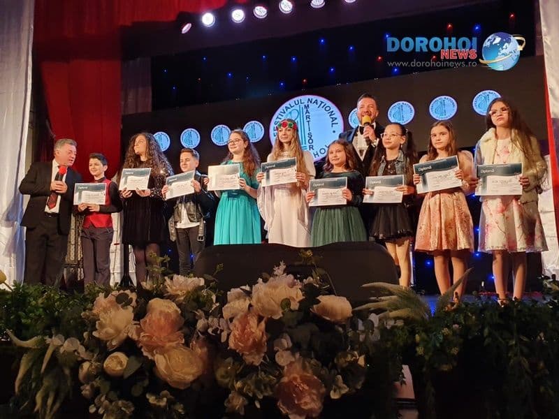 Vezi câștigătorii Festivalului Național „Mărțișor Dorohoian” - FOTO