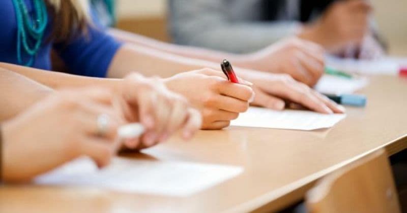 Simularea probelor scrise ale Examenului Național de Bacalaureat 