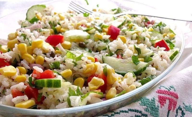 Salată de orez