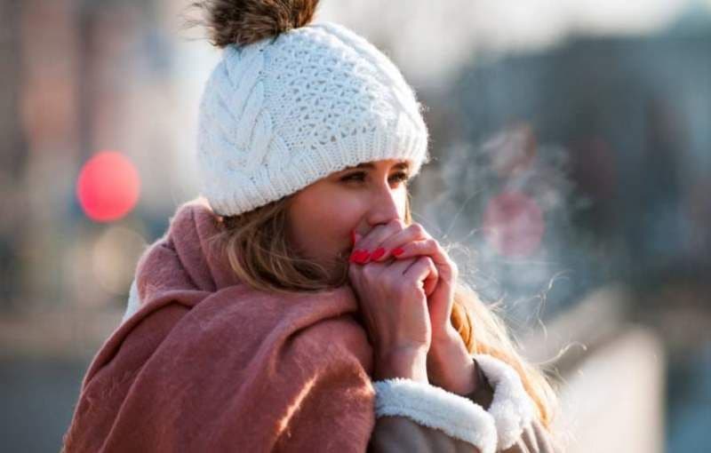 Meteorologii avertizează: Vreme deosebit de rece și brumă, luni seară și marți dimineață