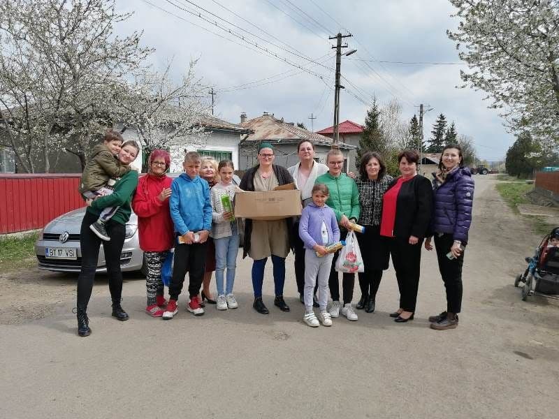 Organizația Județeană a Femeilor Social Democrate Botoșani: Dăruim bucurie