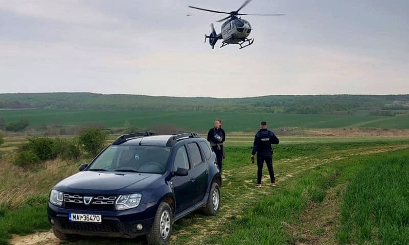 Trecere ilegală a frontierei de stat descoperită din elicopter