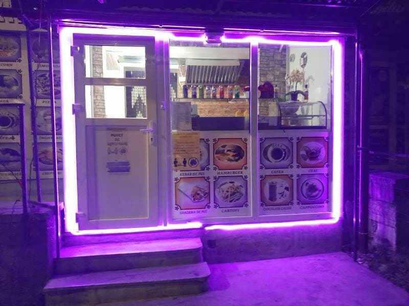 Fast Food Petra Myeva în Dorohoi! Încearcă și tu produse savuroase cu specific turcesc! 