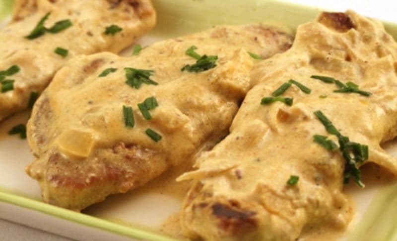 Mușchi de porc cu sos de muștar