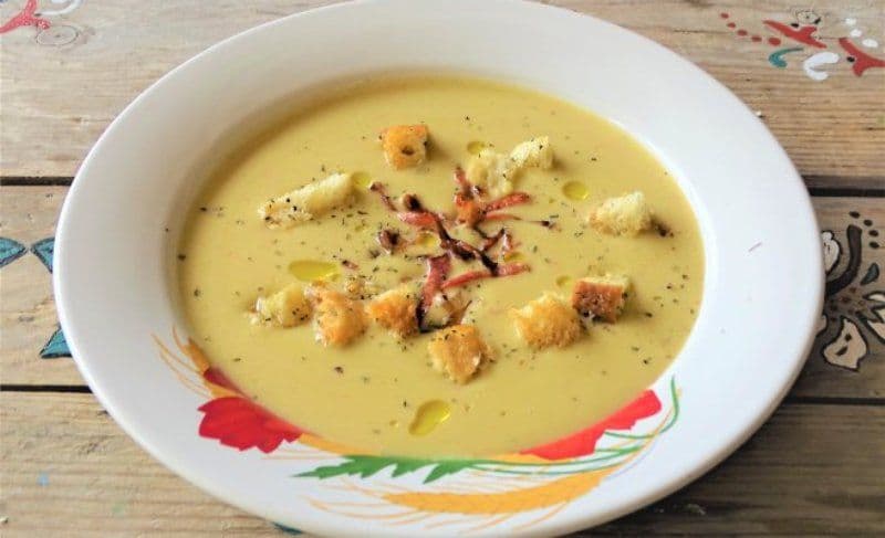 Supă-cremă de conopidă