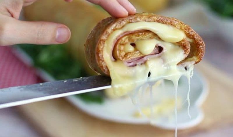 Rulou cu brânză Raclette