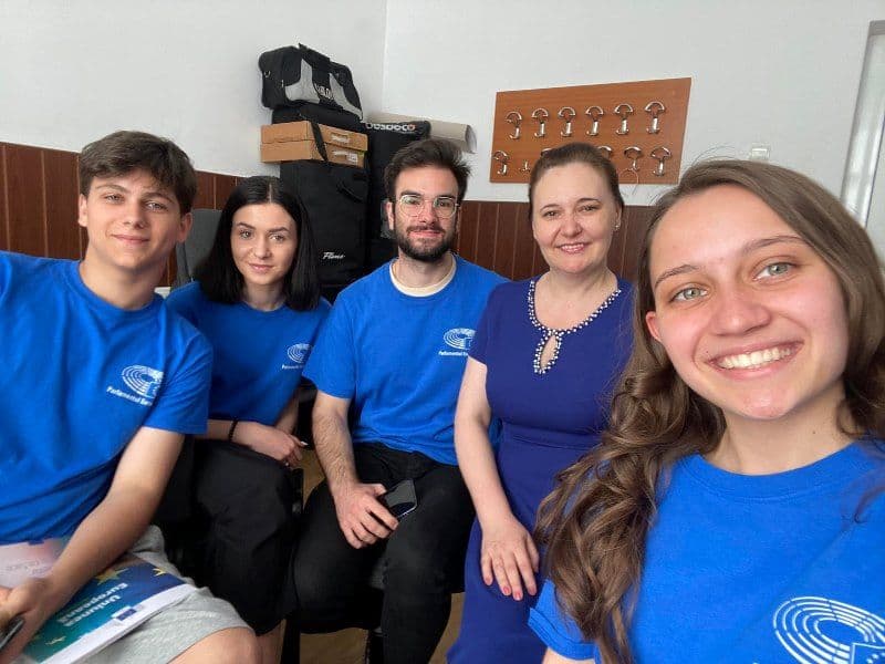 Echipa EPAS a Colegiului Național „Grigore Ghica” Dorohoi invitată la Parlamentul din Strasbourg - FOTO