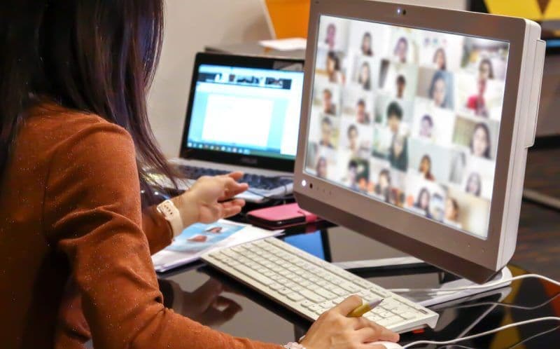 Lucrările elevilor ar putea fi evaluate digital începând de anul viitor